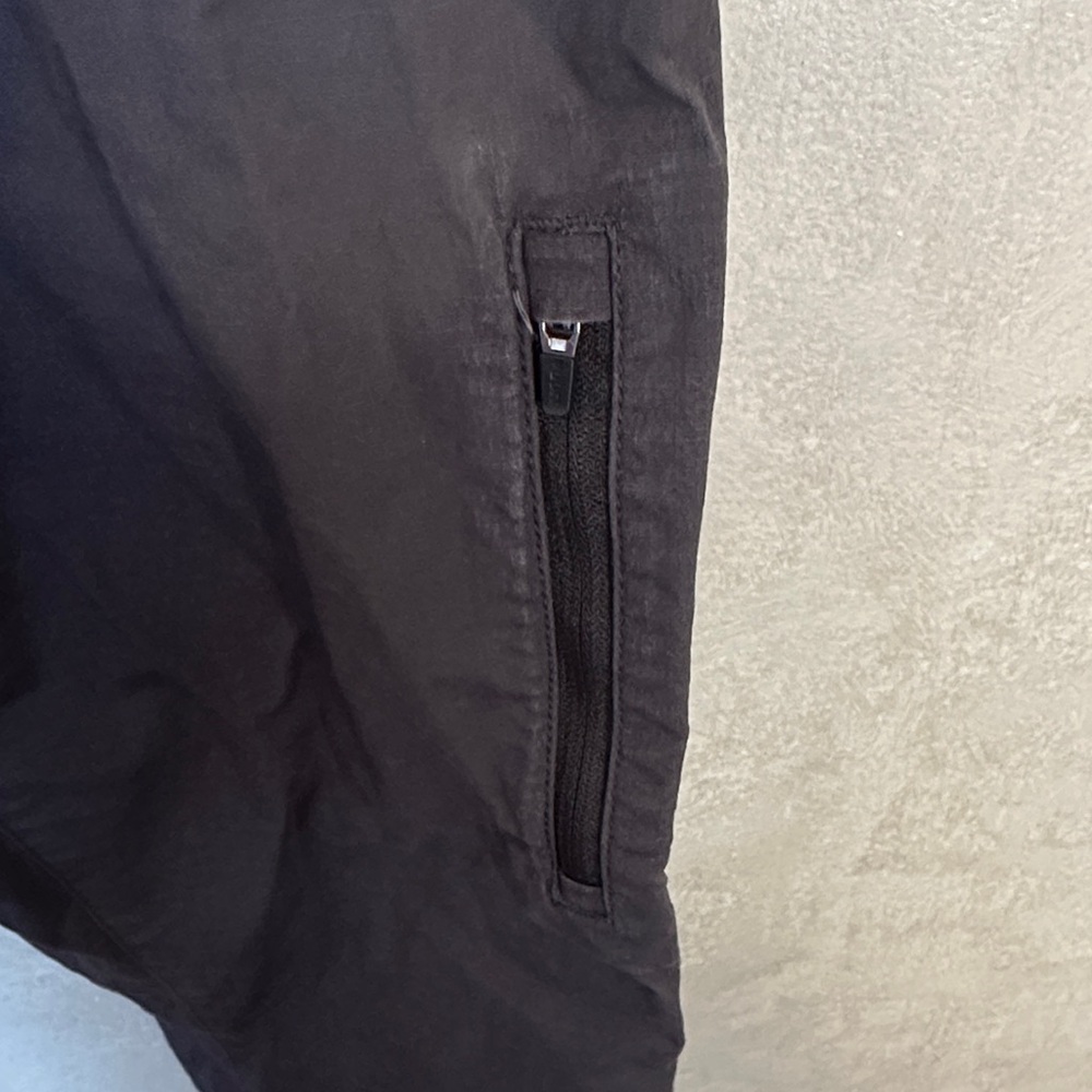 Vuori Charcoal Joggers with Drawstring sz small - Picture 4 of 8